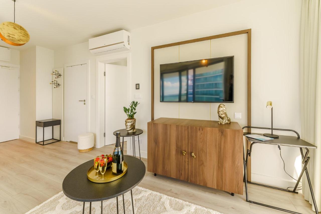 Waves - Baltic View By Renters Apartment Miedzyzdroje